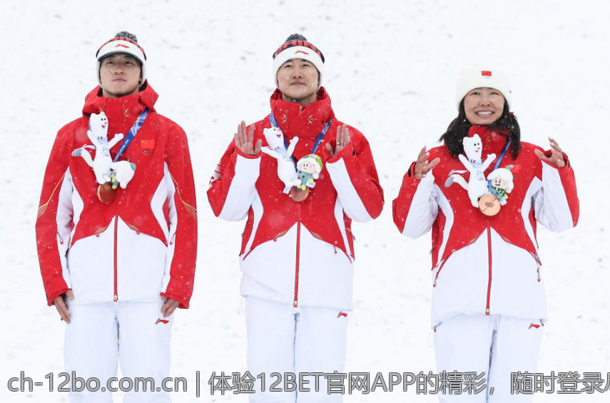 体验12BET官网APP的精彩，随时登录尽享乐趣